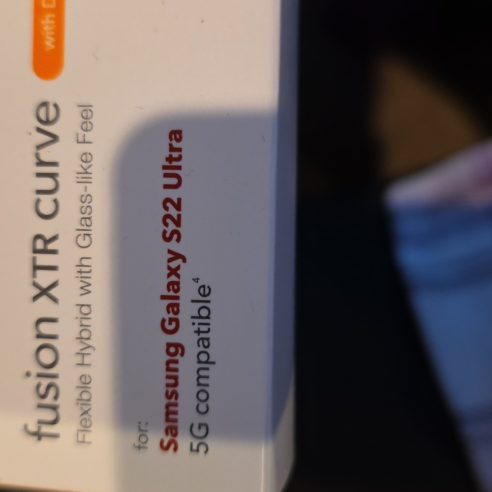 ZAGG Screen Protector - Picture 3 of 4